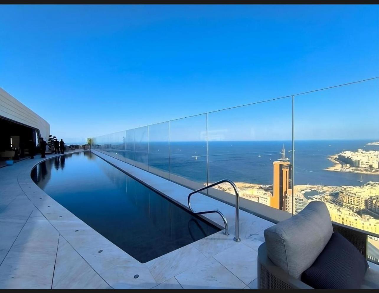Mercury Tower Apartment Saint Julian's